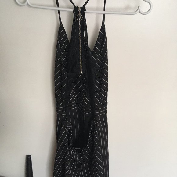 pinstripe romper - Picture 2 of 4